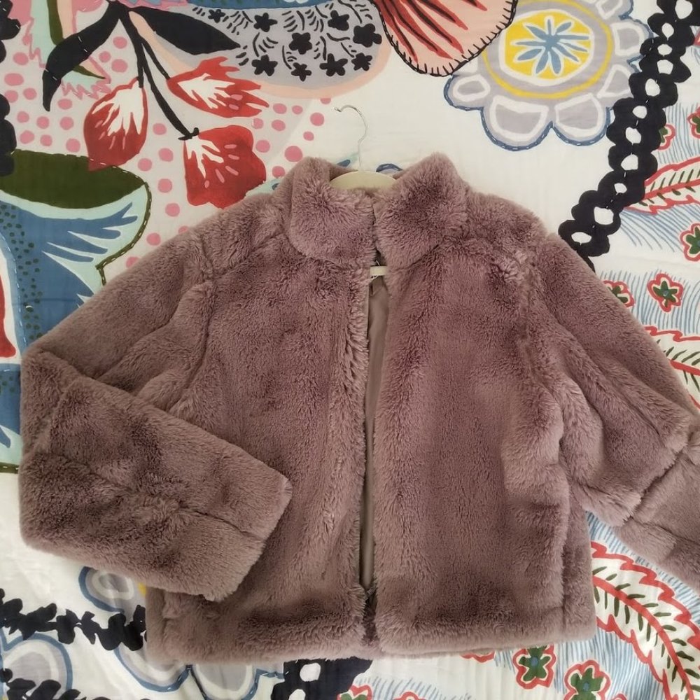 Patagonia Lunar Frost Jacket Taupe (Small) NWT